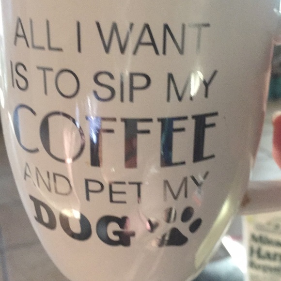 Meet your Posher, Cintia - Picture 1 of 3